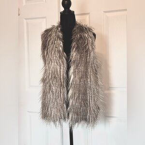 Pink Republic Textured Faux Fur Animal Print Vest in Brown Cream Gray Size Small